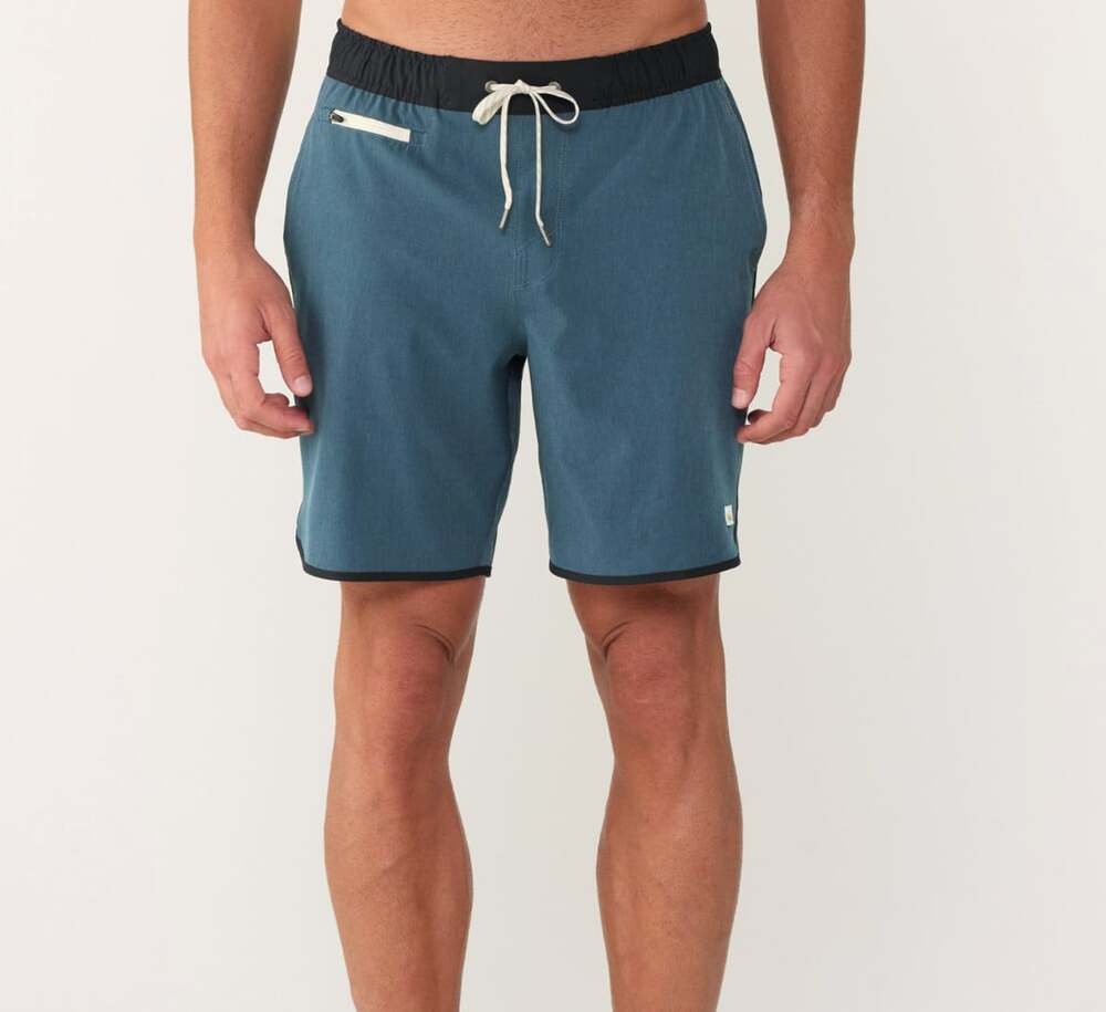 Vuori Banks Shorts Men's 7" Inseam in Blue Azure Linen Texture Size Medium *flaw